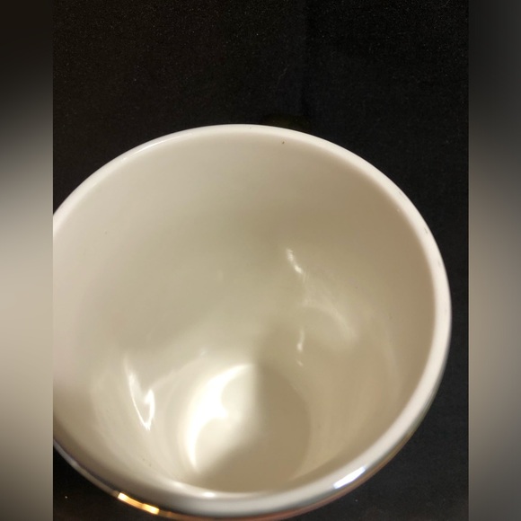 STARBUCKS COFFEE MUG 16oz Rainbow Holographic Iridescent Oil Slick 2022 Holiday - Picture 4 of 11